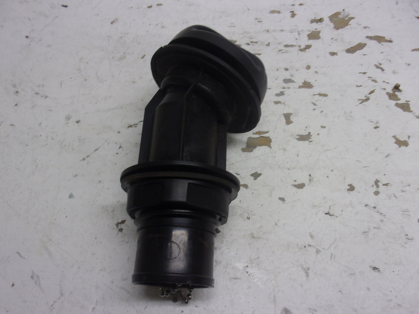 Sea Doo Bombardier 2012-2020 Wake RXP RXT GTI GTR GTX Fuel Neck + Cap 275500845