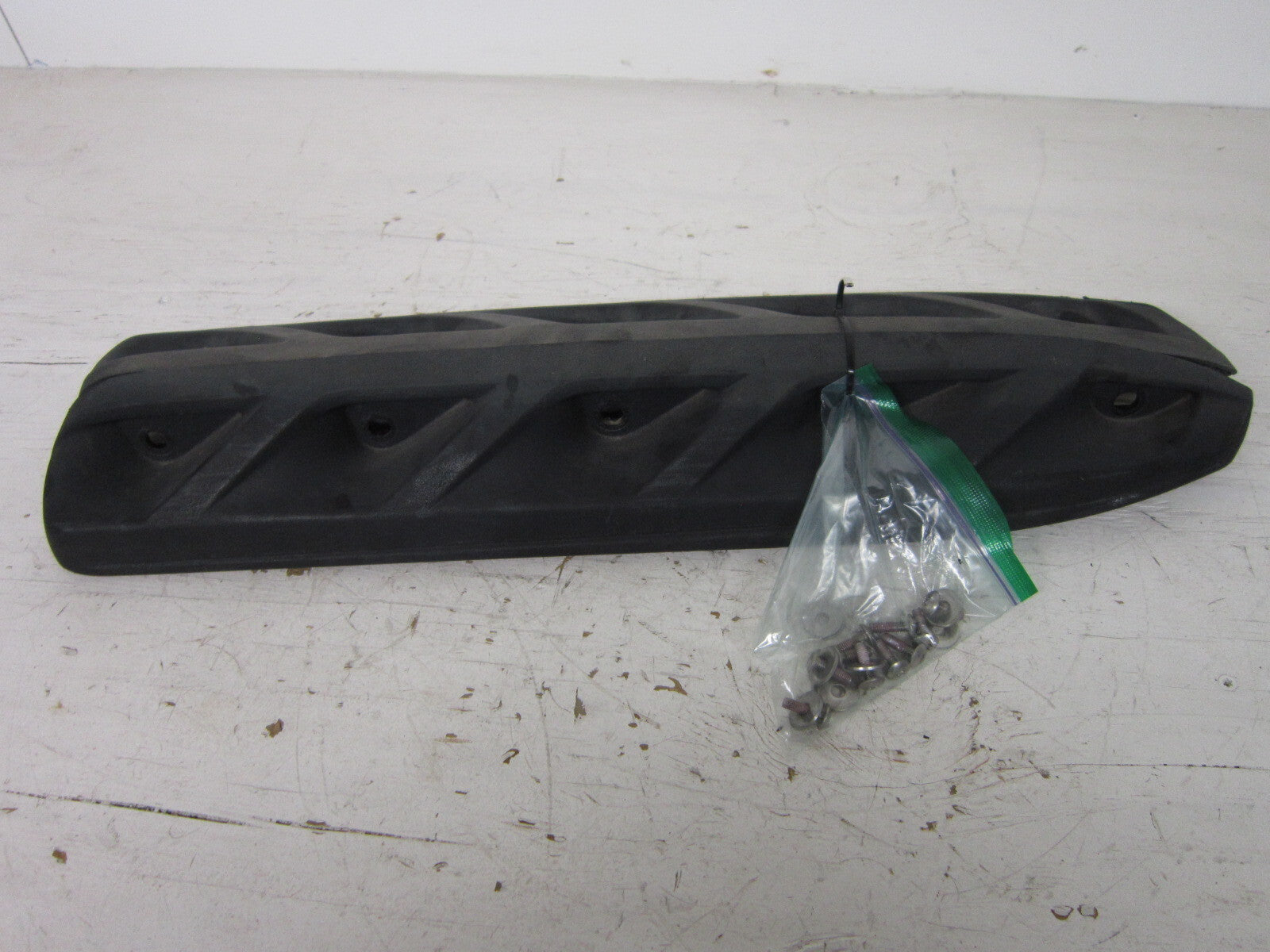 Sea Doo Bombardier 2007-2009 GTX RXT RXP GTI OEM LH + RH Sponson Set 292001174