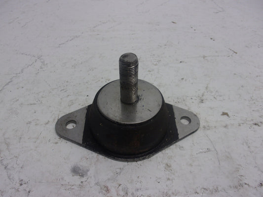 Polaris PWC Watercraft 1995 SLT 750 OEM Engine Mount Set Part# 3110049