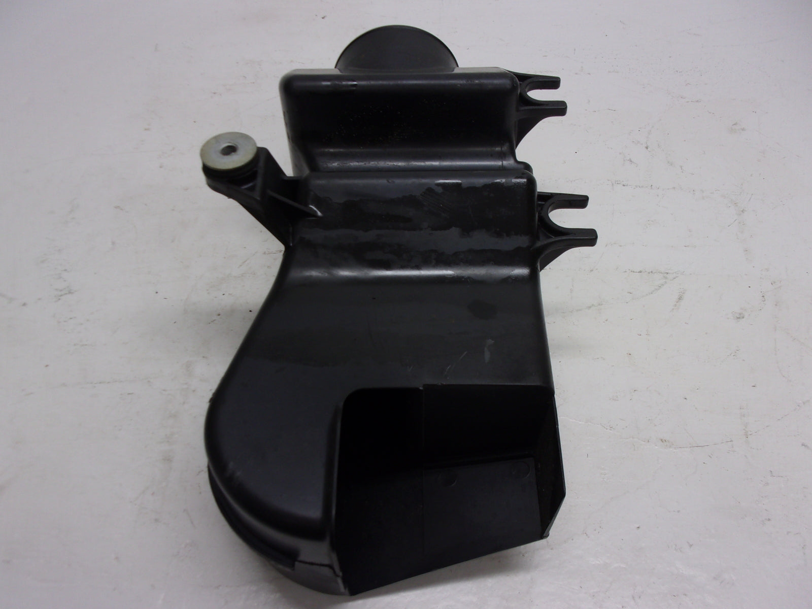 Yamaha WaveRunner 1999-2005 XL XLT XA OEM Air Intake Part# 66V-14440-00-00
