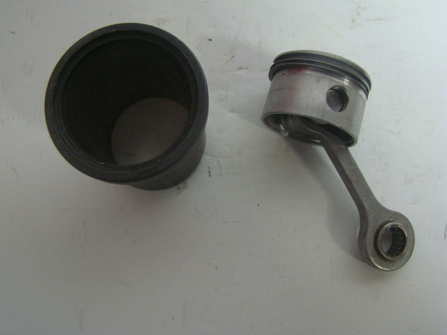 Sea Doo Bombardier 00-03 GTX DI RX DI LRV Compressor Sleeve + Piston # 290923910