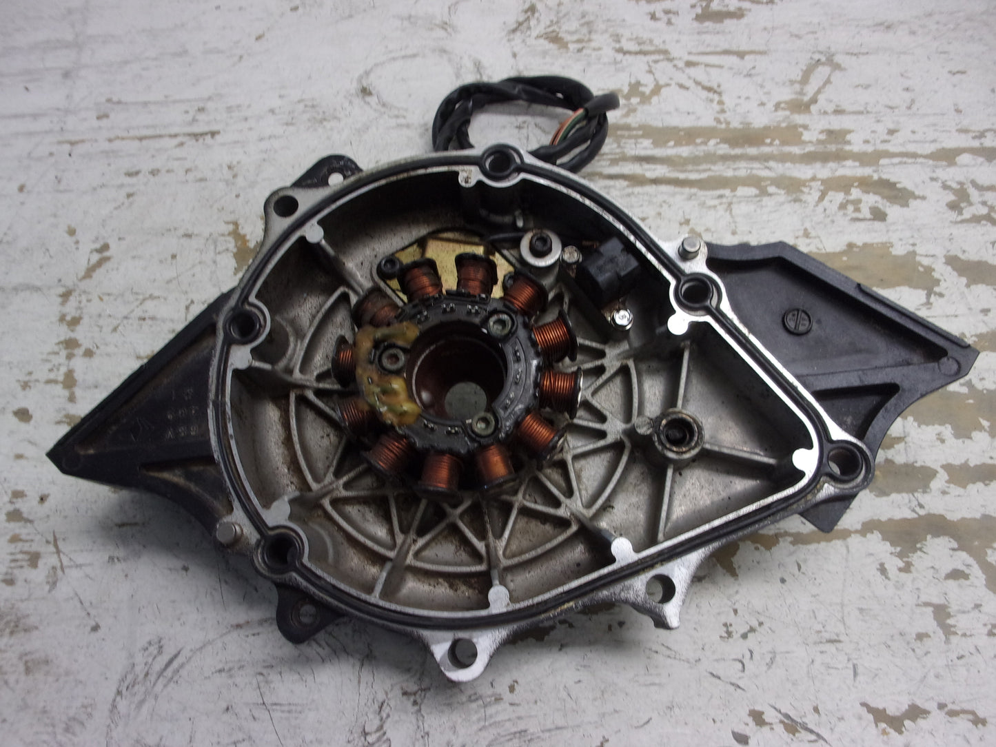 Yamaha Waverunner 1999-2000 GP XL 1200 Flywheel Cover + Stator # 66V-81337-00-8P