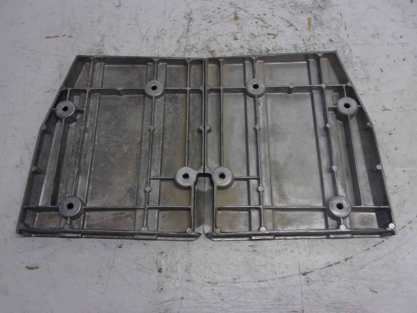 Yamaha WaveRunner 2000-2003 GP800/1200 OEM Step Plate Set Part# F0X-6884S-00-00