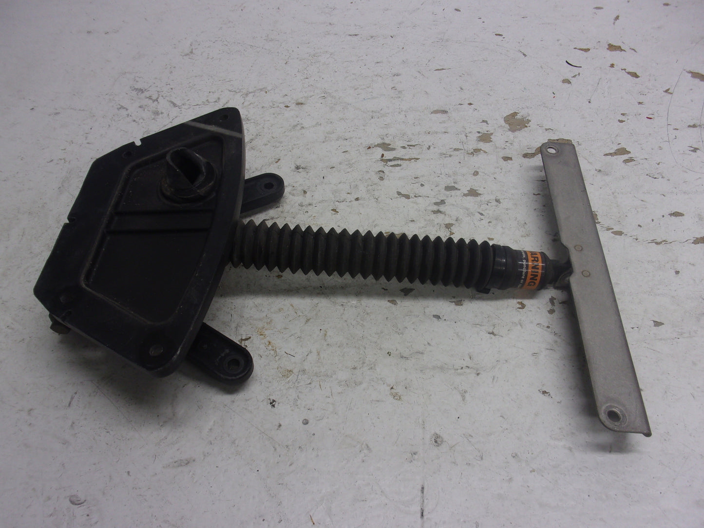 Kawasaki Jet Ski 1999-2005 STX Ultra 130/150 OEM Hood Bracket & Shock 11051-3746