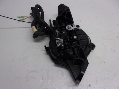 Yamaha Waverunner 1999-2000 XL GP 800 OEM Stator + Stator Cover 66E-81337-10-8P