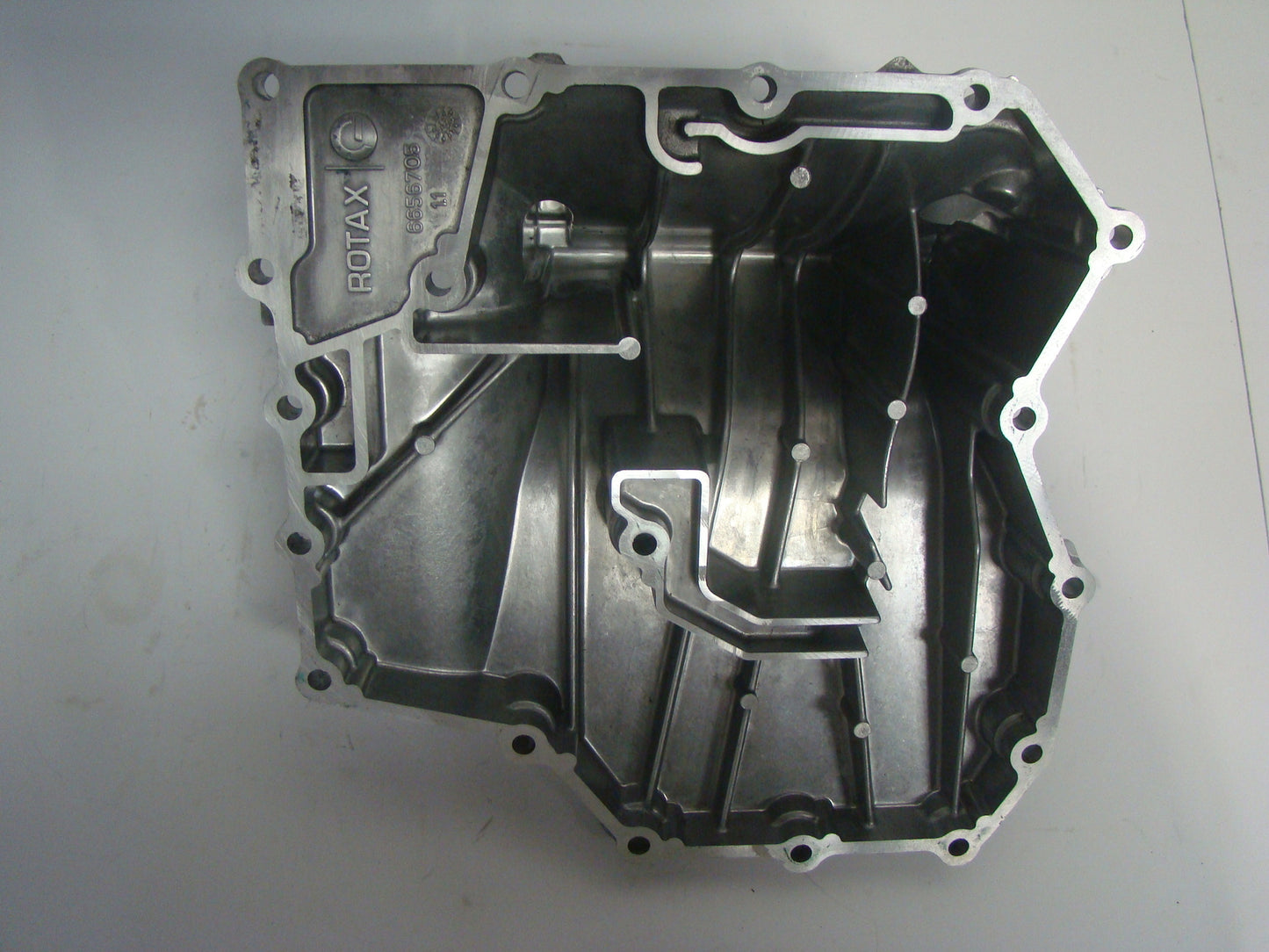 Sea Doo Bombardier 2017-2019 Spark 900 HO GTI 900 Oil Sump Cover # 420656705