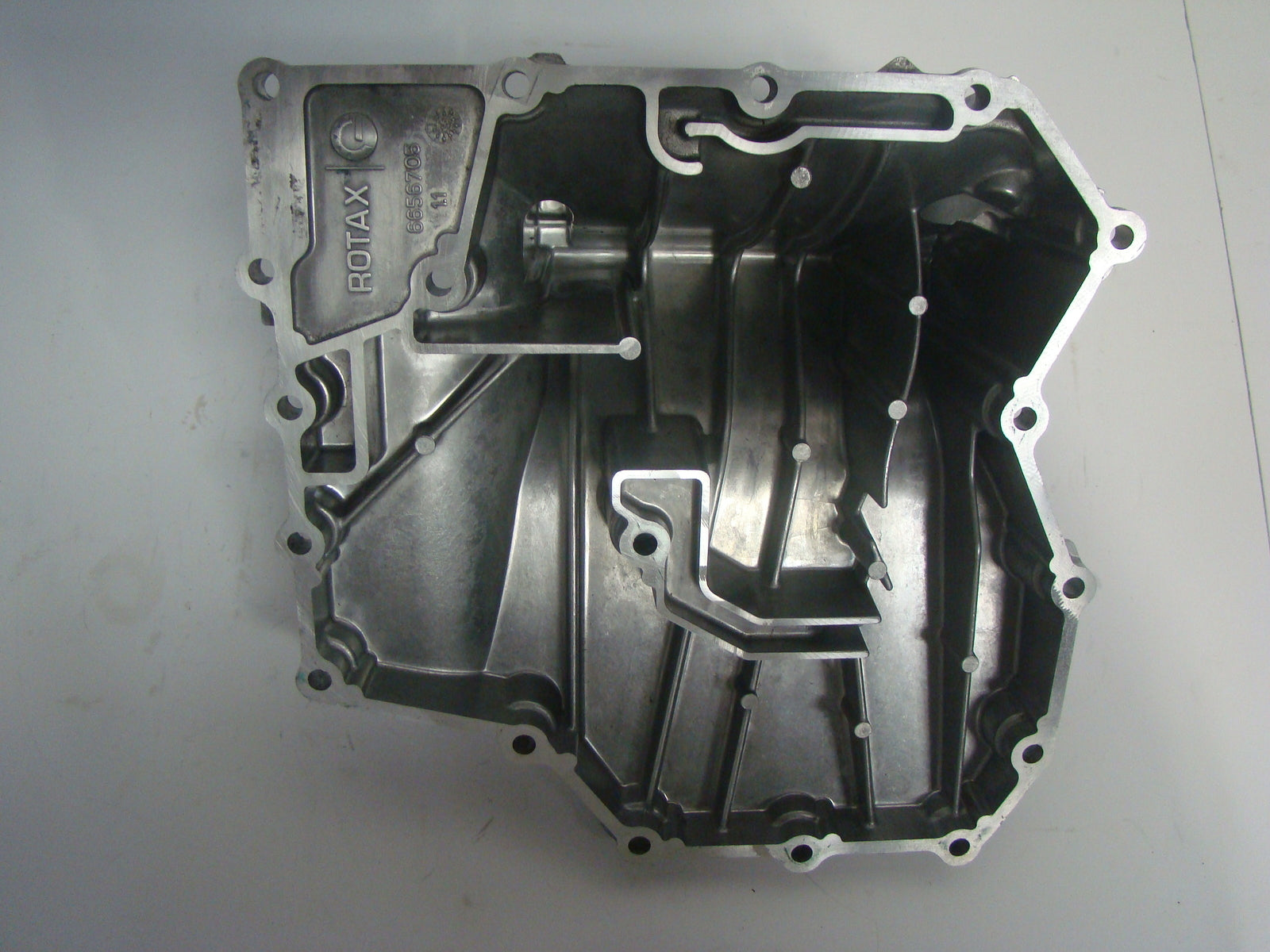 Sea Doo Bombardier 2017-2019 Spark 900 HO GTI 900 Oil Sump Cover # 420656705