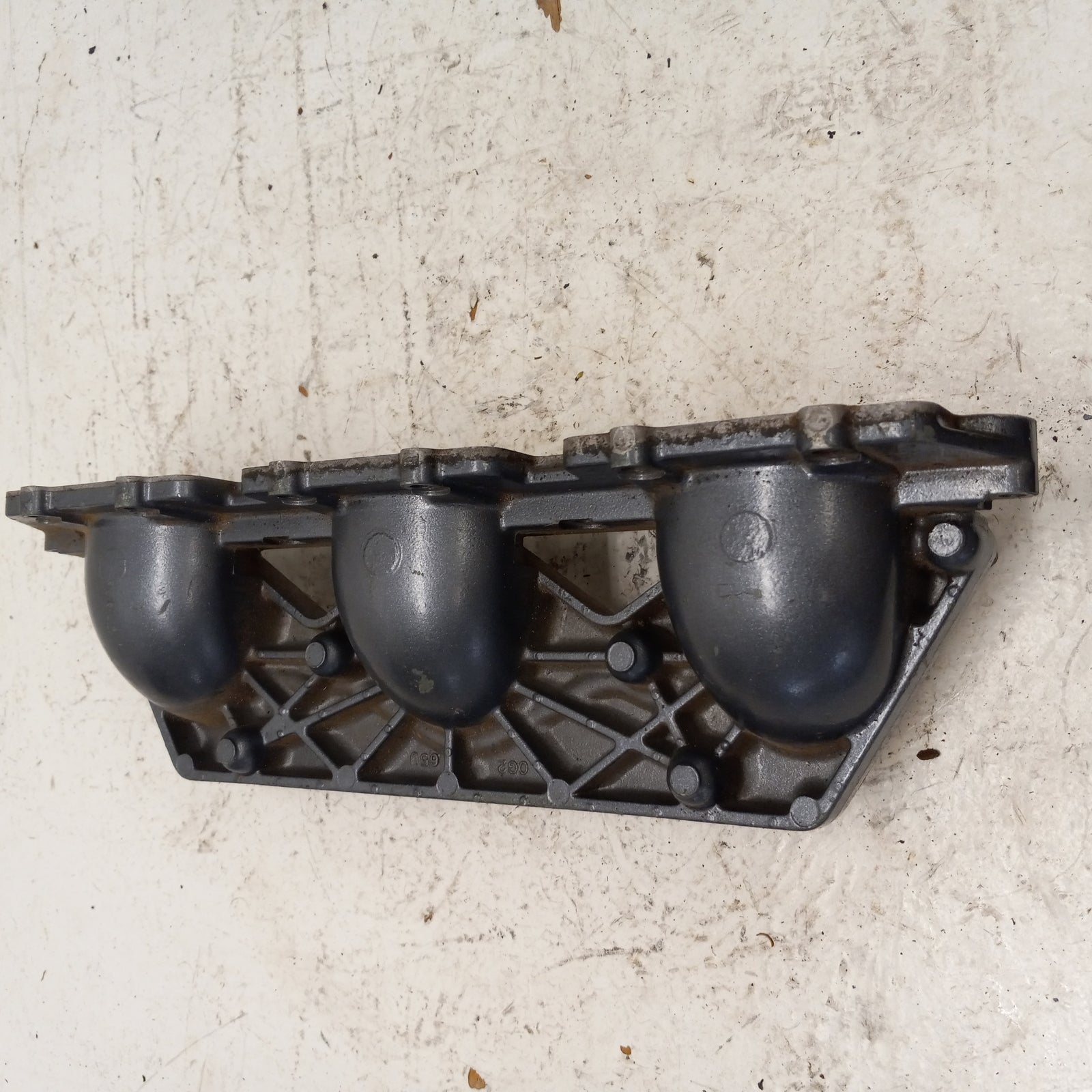 Yamaha Waverunner 1998-2003 SUV SV XL OEM Intake Manifold Part#  65U-13555-00-4D
