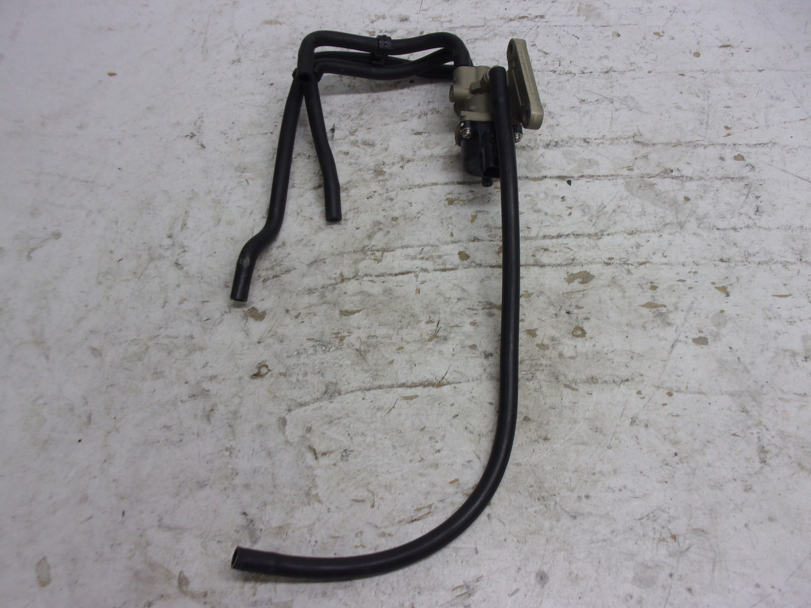 Yamaha Waverunner 2004-2008 FX HO OEM Intake Valve Assembly # 6B6-13660-00-00