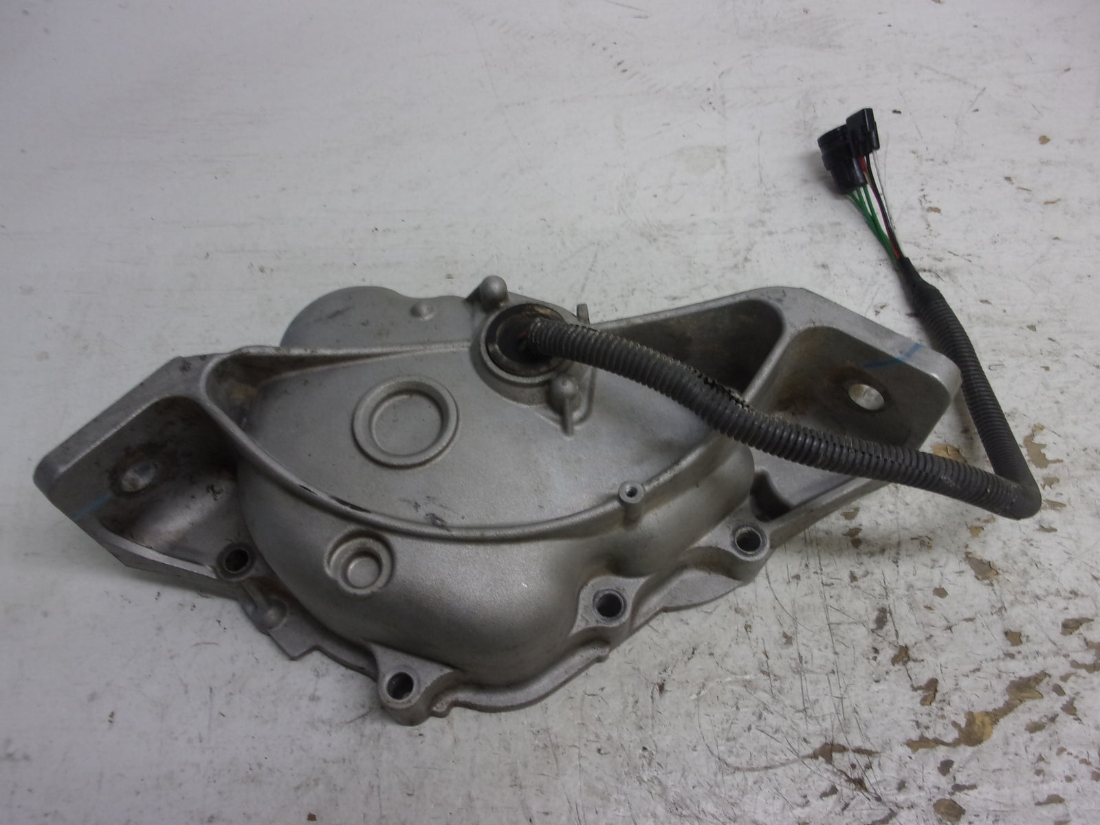 Yamaha WaveRunner 2002-2006 FX 140/1000 Flywheel Cover + Stator 60E-81337-00-94