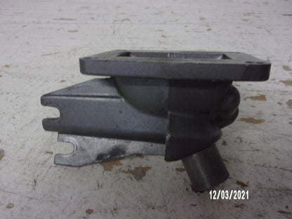 Kawasaki Jet Ski 1989-1990 300SX OEM Carburetor Holder Part# 16065-3702