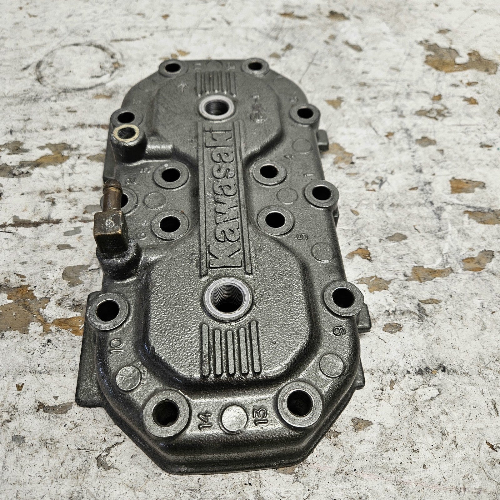 Kawasaki Jet Ski 1991-1995 650 Jet Mate X2 TS SC Silver Cylinder Head 11001-3716