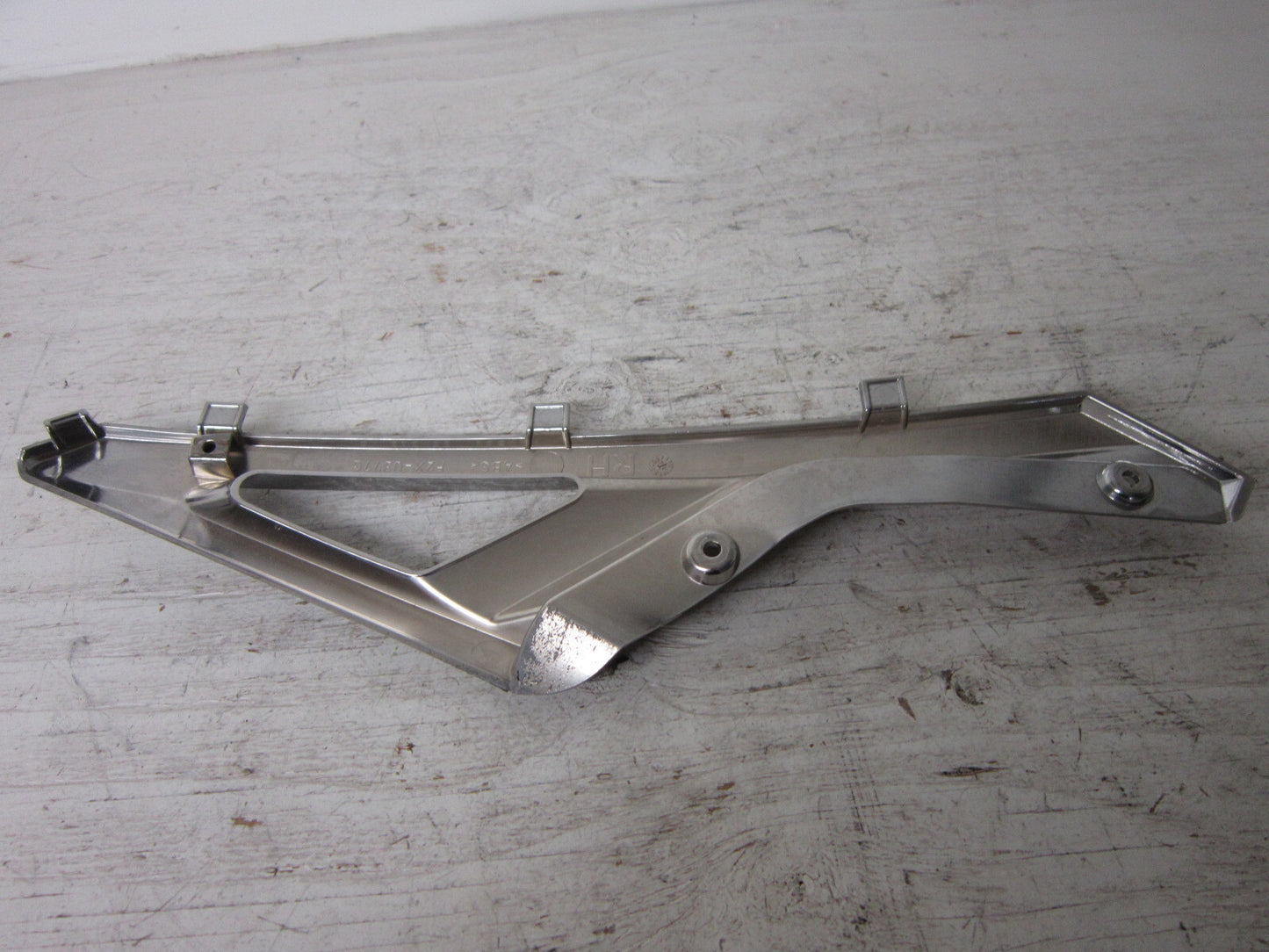 Yamaha Waverunner 2015-2020 VXS VXR VX OEM RH Chrome Trim # F2X-U377G-00-00