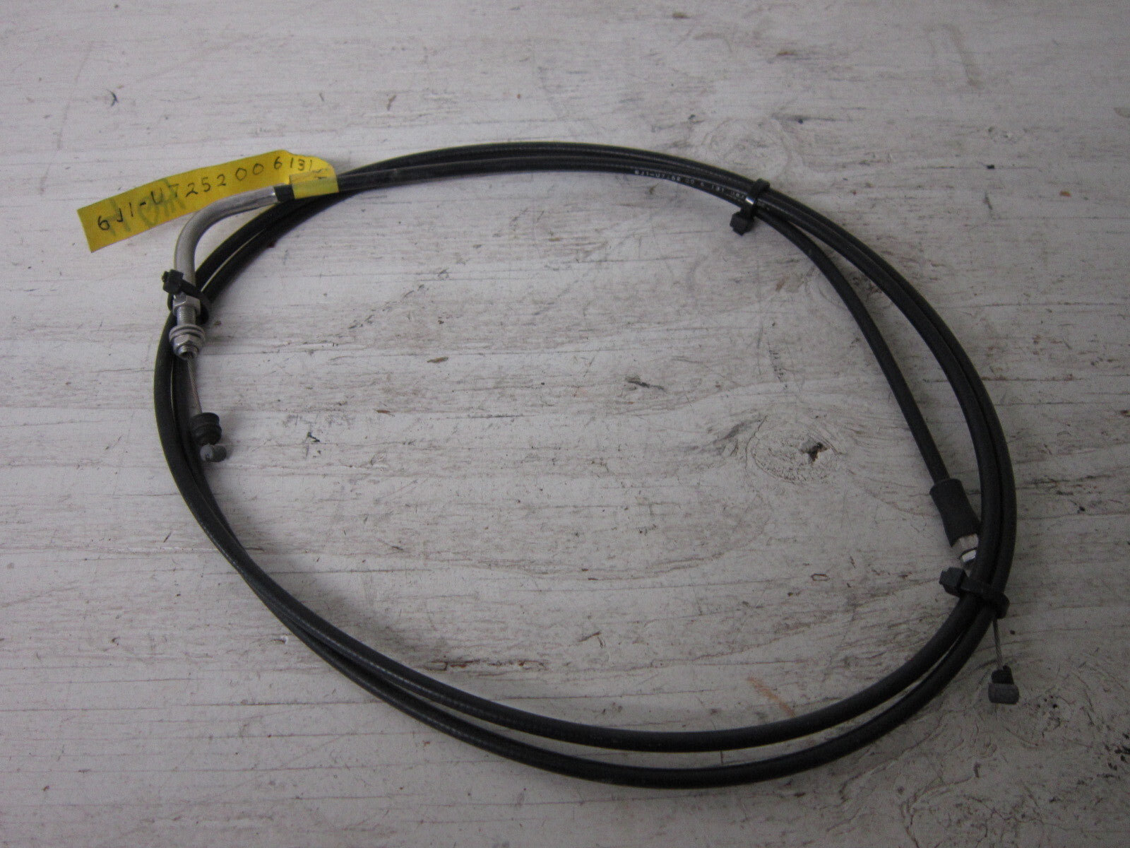 Yamaha WaveRunner 1995-1998 VX OEM Throttle Cable Part# GJ1-U7252-00-00