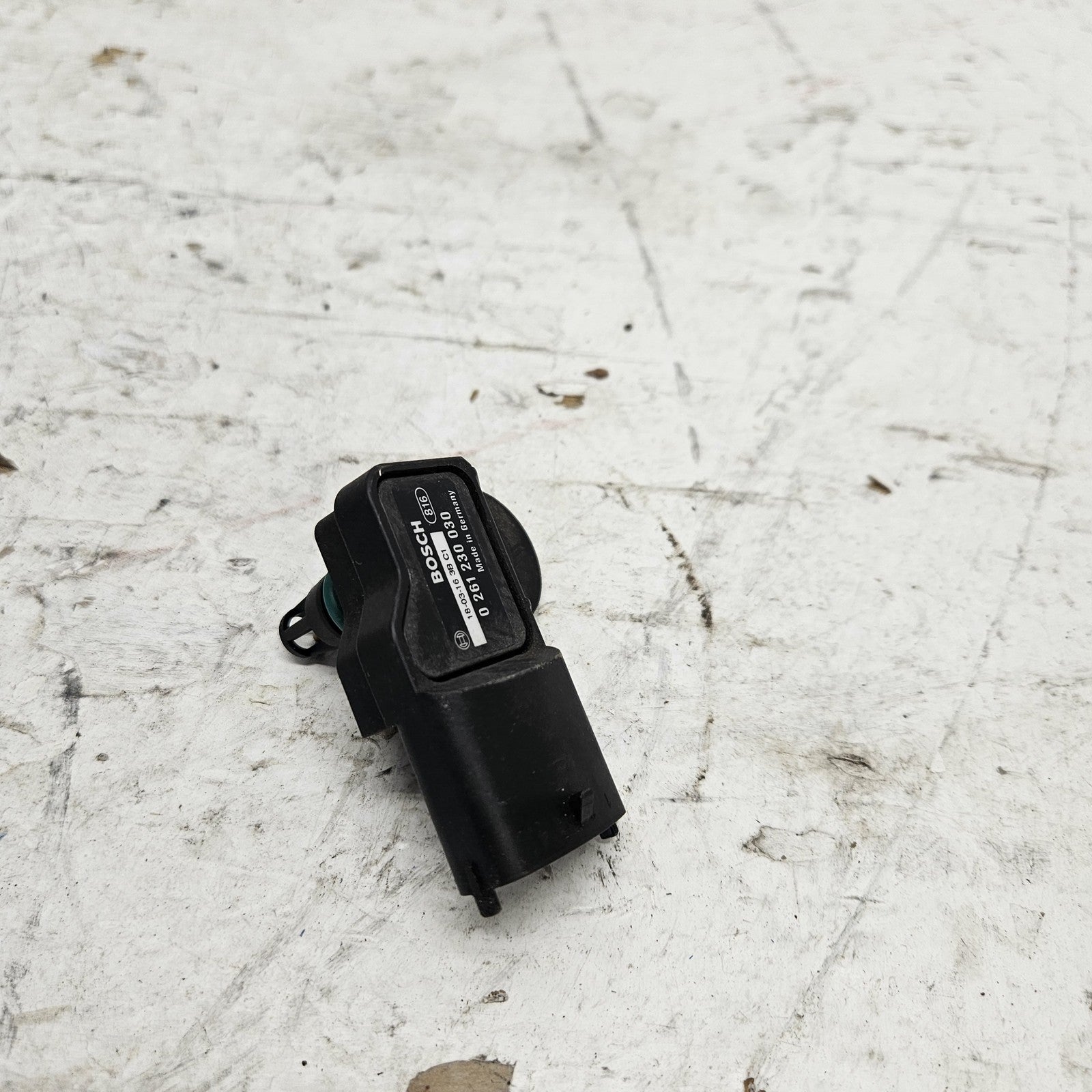Can-Am Roadster 2011-2022 Ryker F3 RT OEM Pressure & Temp Sensor Part# 707000995