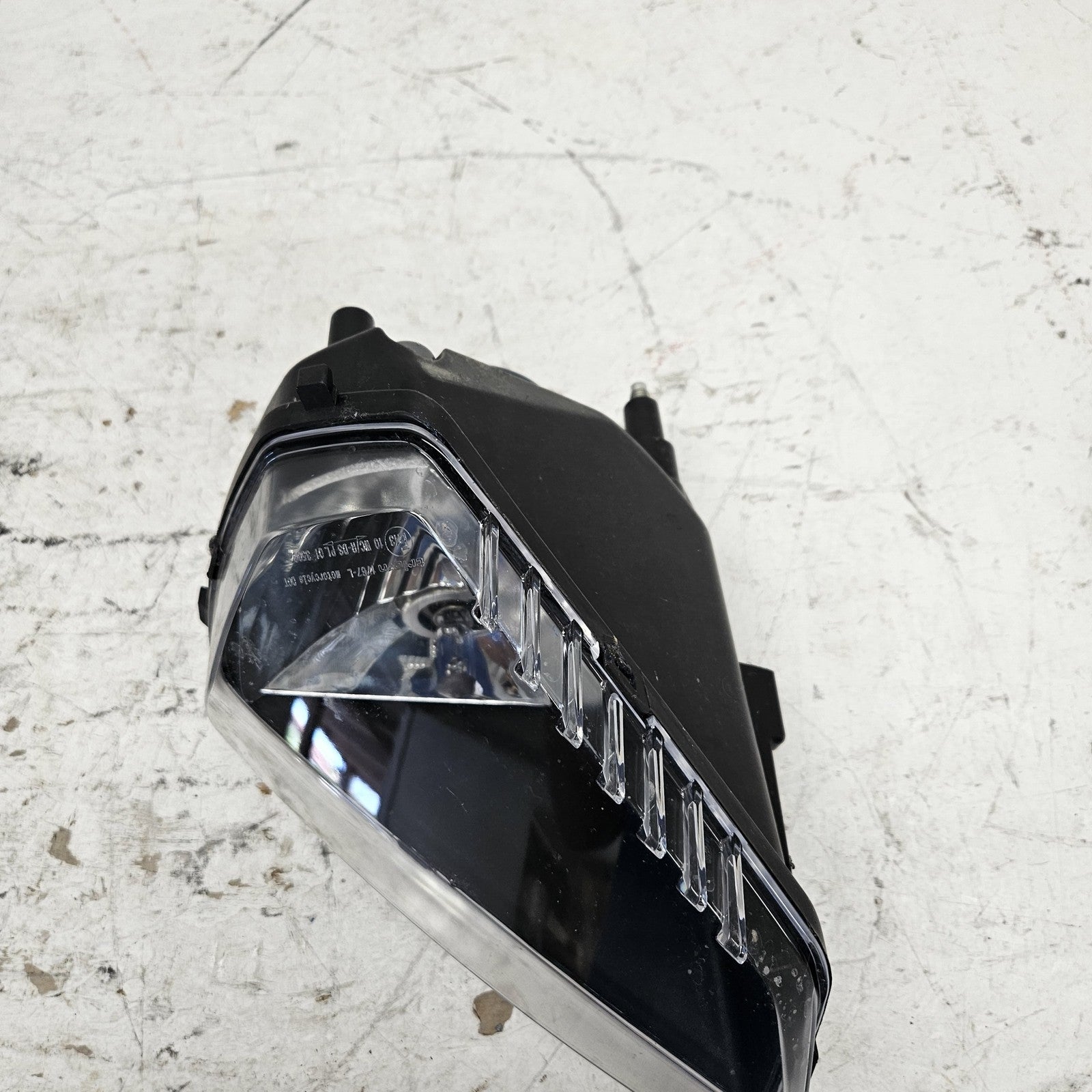 Can-Am Roadster 2019-2021 Ryker OEM Right Headlight Assembly Part# 710005637