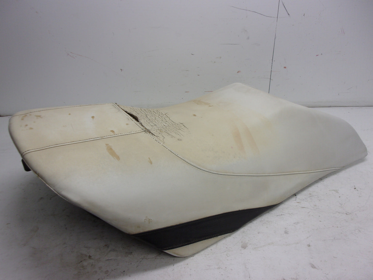 Yamaha WaveRunner PWC 2017-2019 VX Cruiser/Deluxe Double Seat # F2X-U371A-90-00
