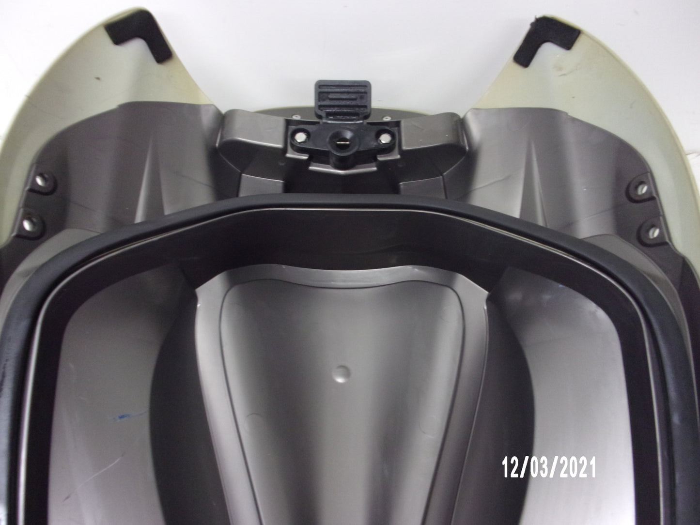 Yamaha WaveRunner PWC 2001 XL1200 OEM Silver Front Storage Cover F0V-U517B-00-P0