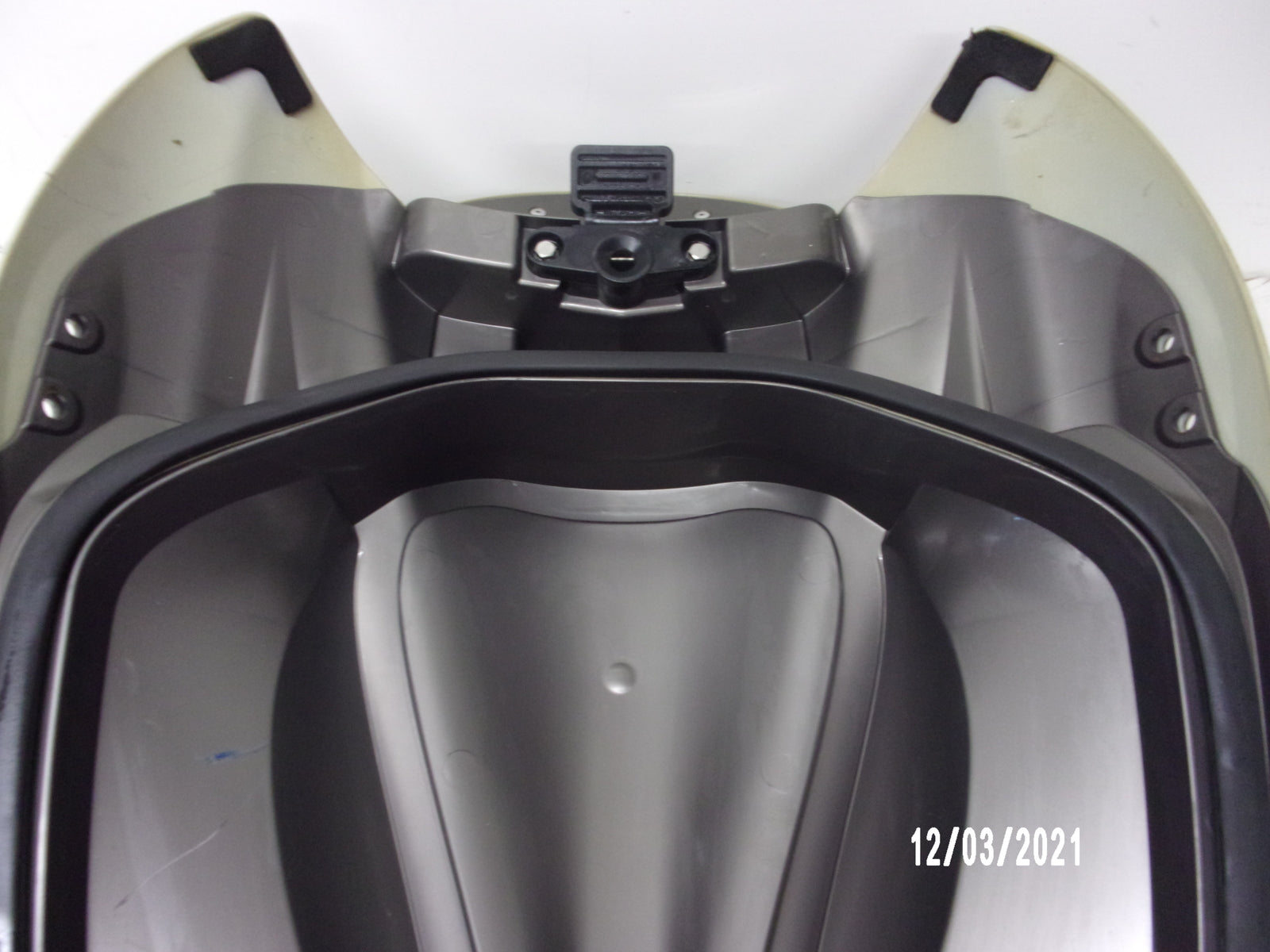 Yamaha WaveRunner PWC 2001 XL1200 OEM Silver Front Storage Cover F0V-U517B-00-P0