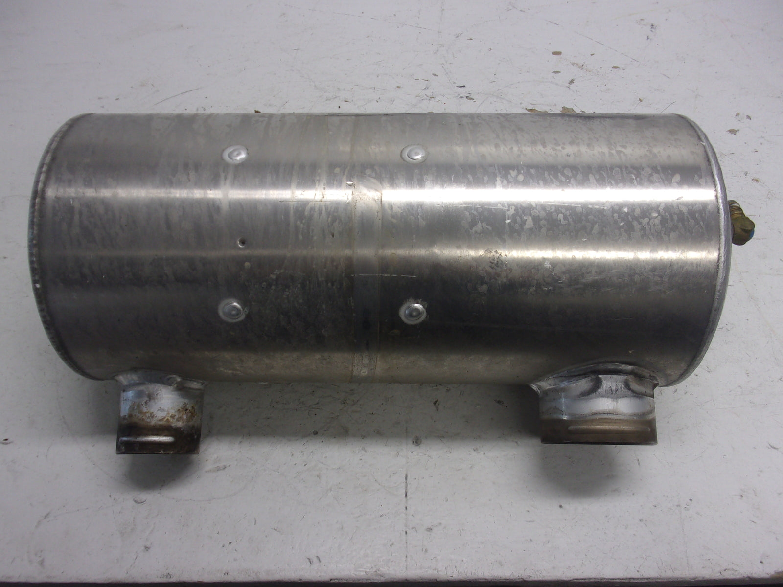 Kawasaki Jet Ski 2007 Ultra 250 OEM 1st Muffler Comp Assembly Part# 49070-3747