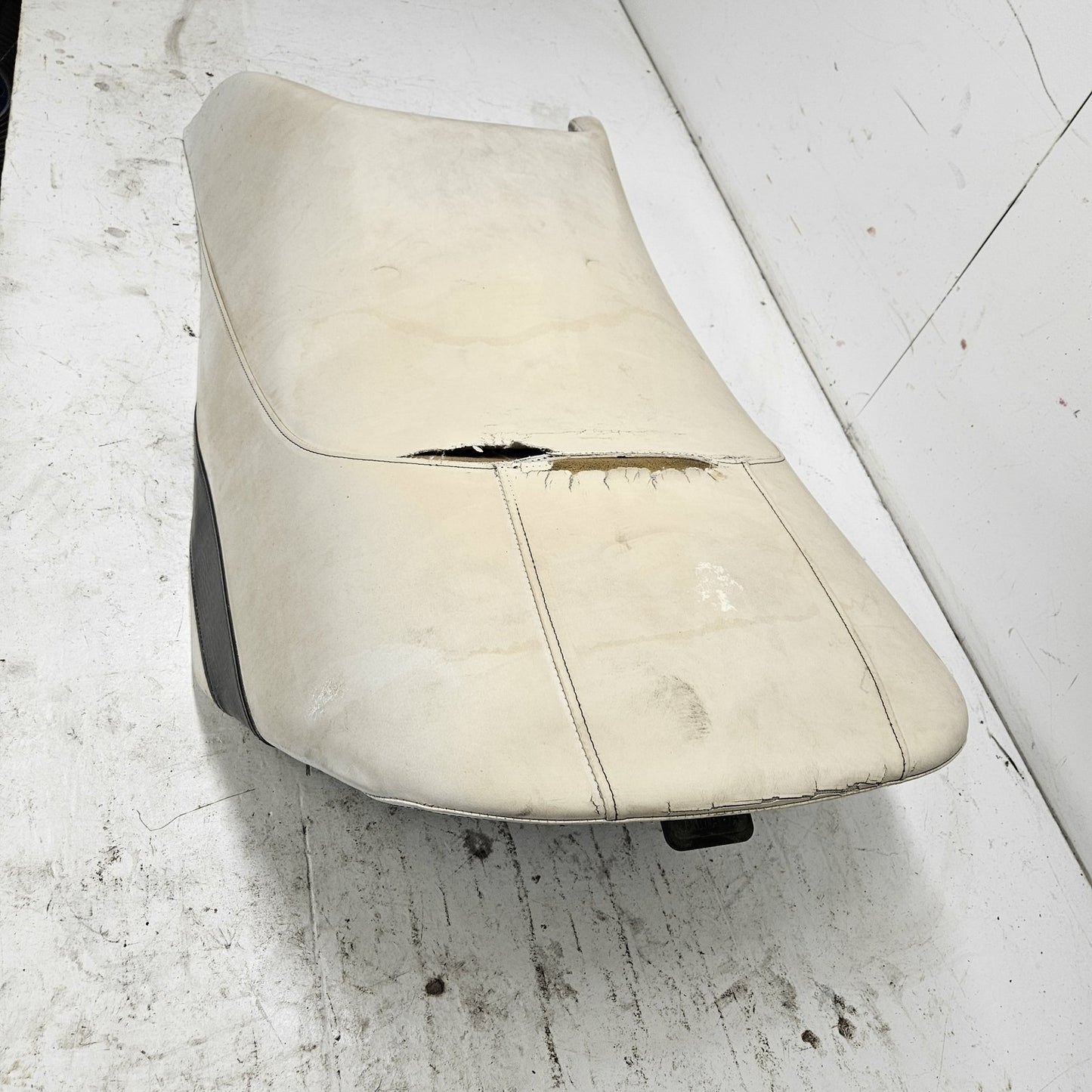 Yamaha WaveRunner PWC 2019 VX Cruiser / Deluxe OEM Double Seat # F2X-U371A-B0-00