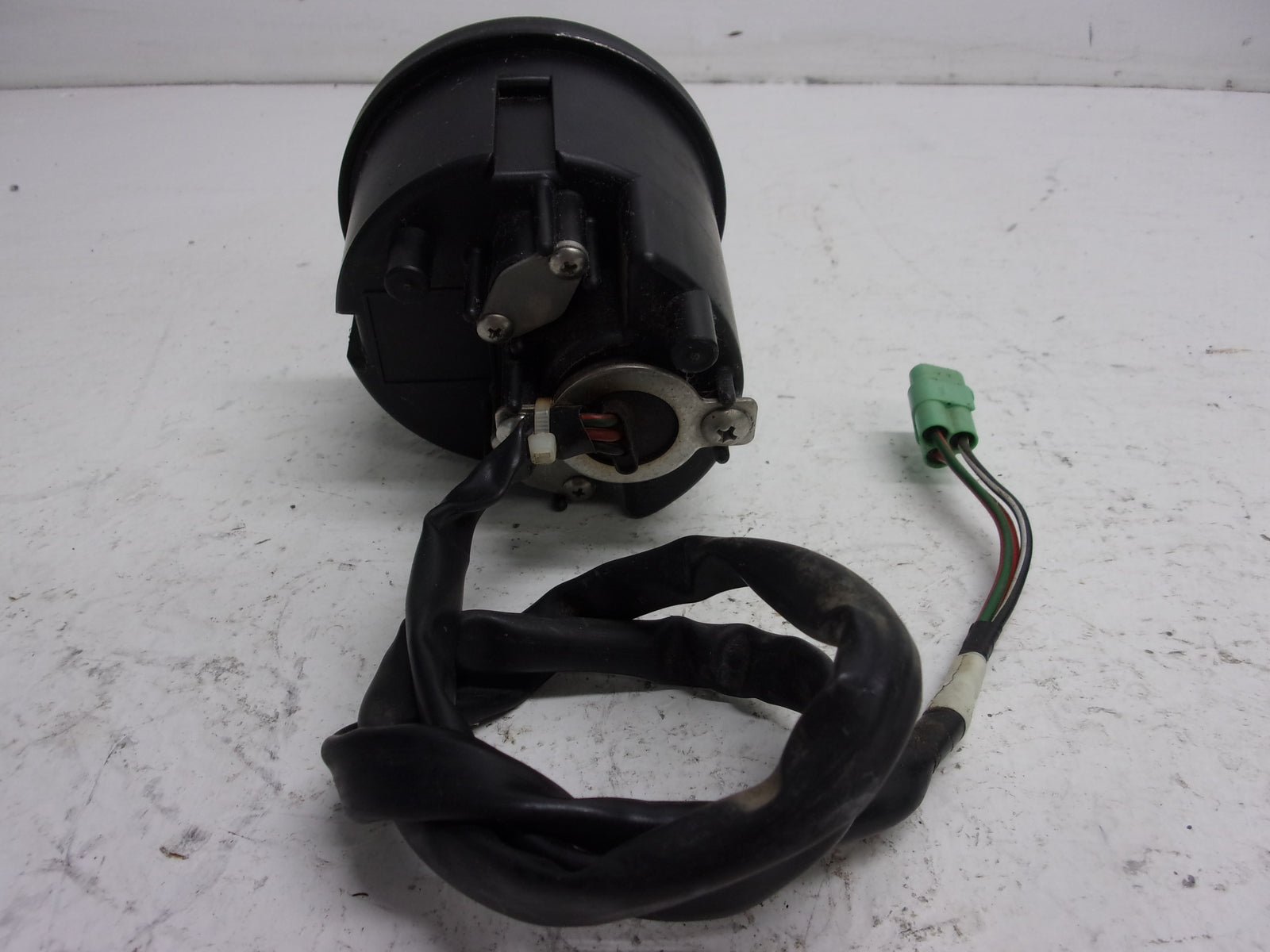 Kawasaki Jet Ski 1995 ZXI 750/900 OEM Speedometer Part# 25005-3701