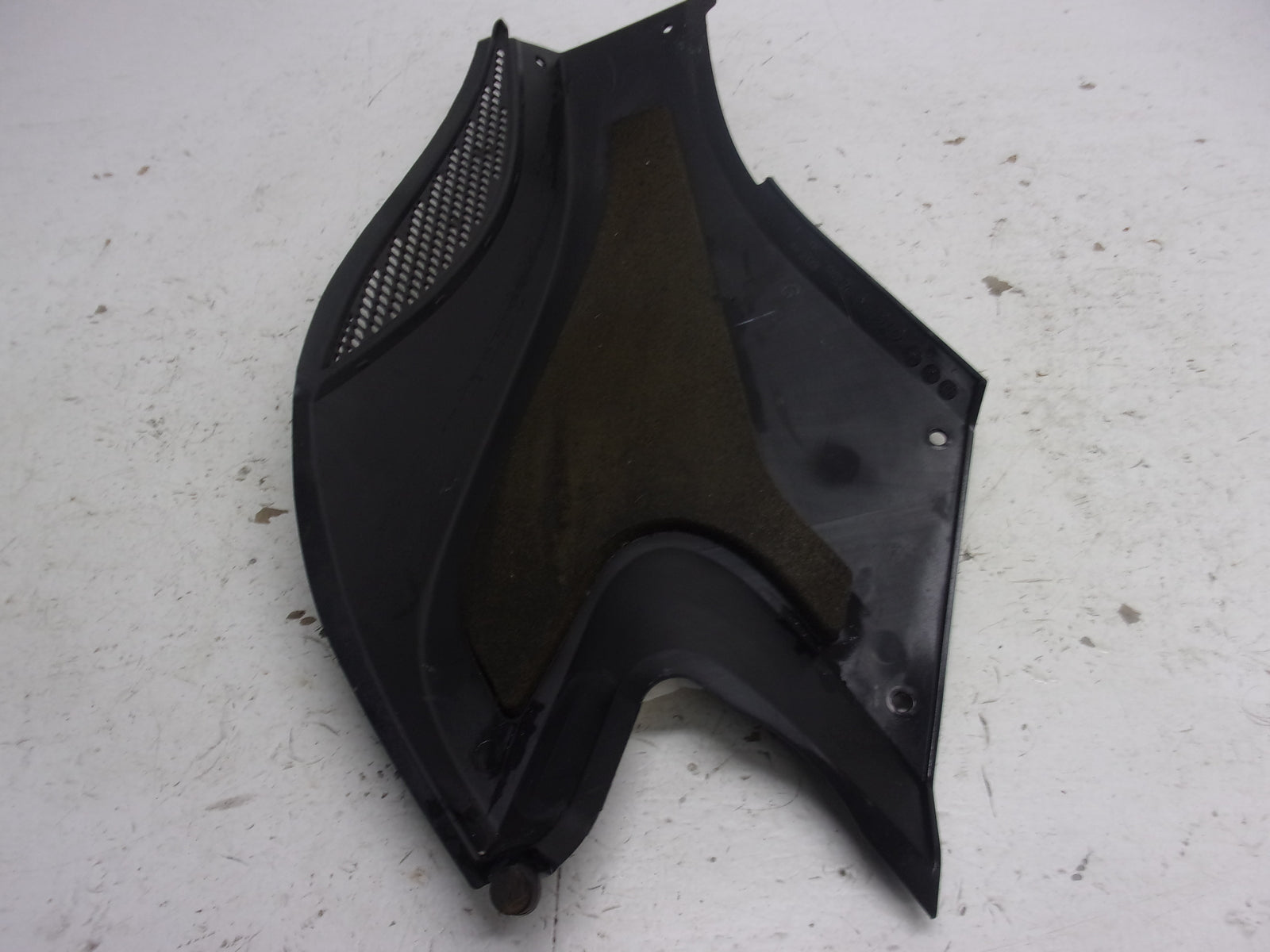 Can-Am Roadster 2012-2015 Spyder ST RS OEM Black Left Upper Side Panel 705006261