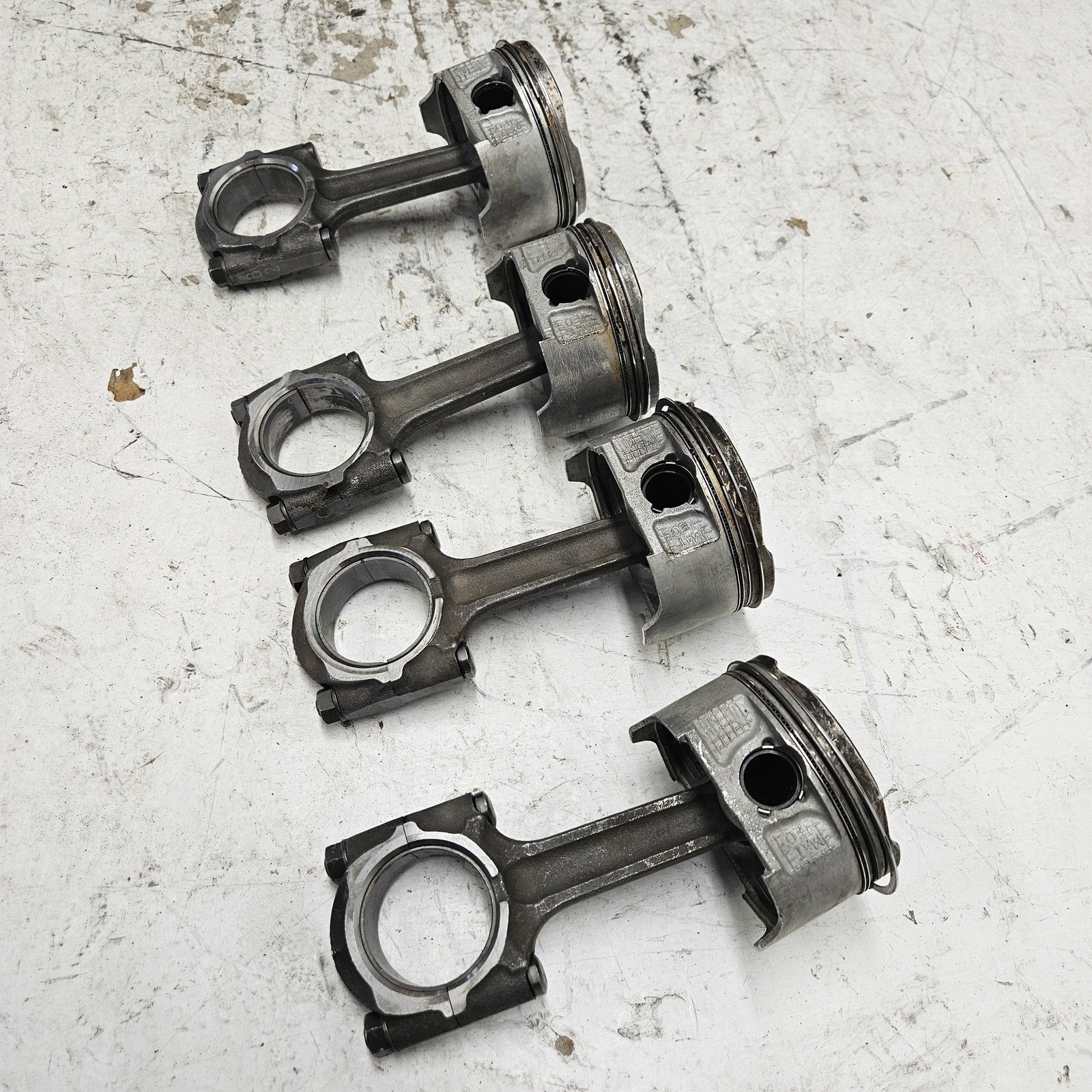 Honda  Aquatraxx 2002-2007 F-12 R-12 OEM Connecting Rod + Piston # 13210-HW2-670