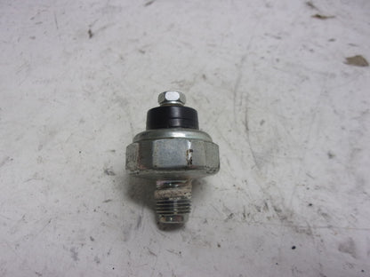 Yamaha Waverunner 2002-2021 VX V1 FX HO OEM Oil Pressure Sensor 68V-82504-00-00