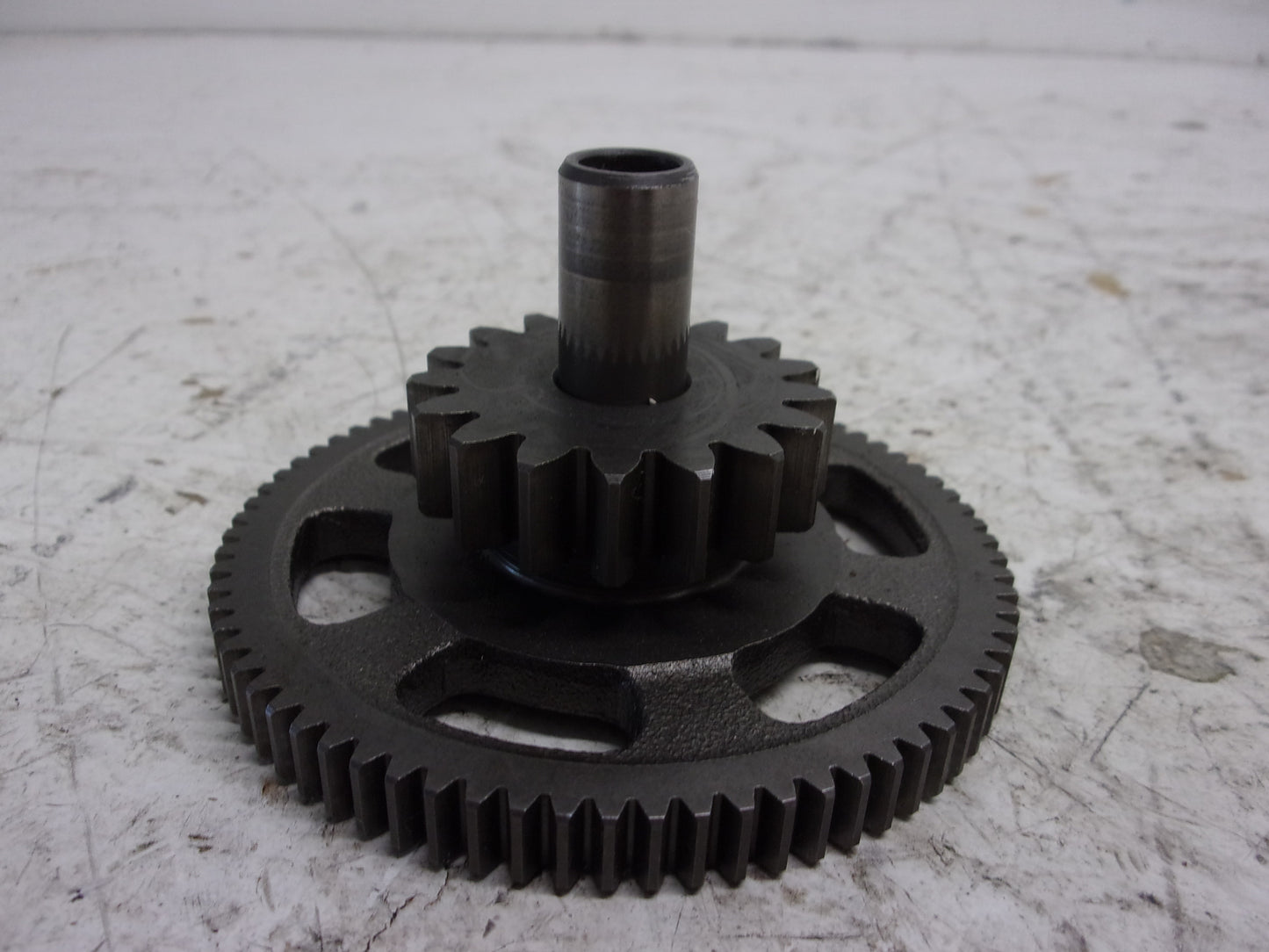 Yamaha Waverunner 2002-2015 VX V1 FX OEM Idler Gear + Pin Part# 60E-15517-00-00
