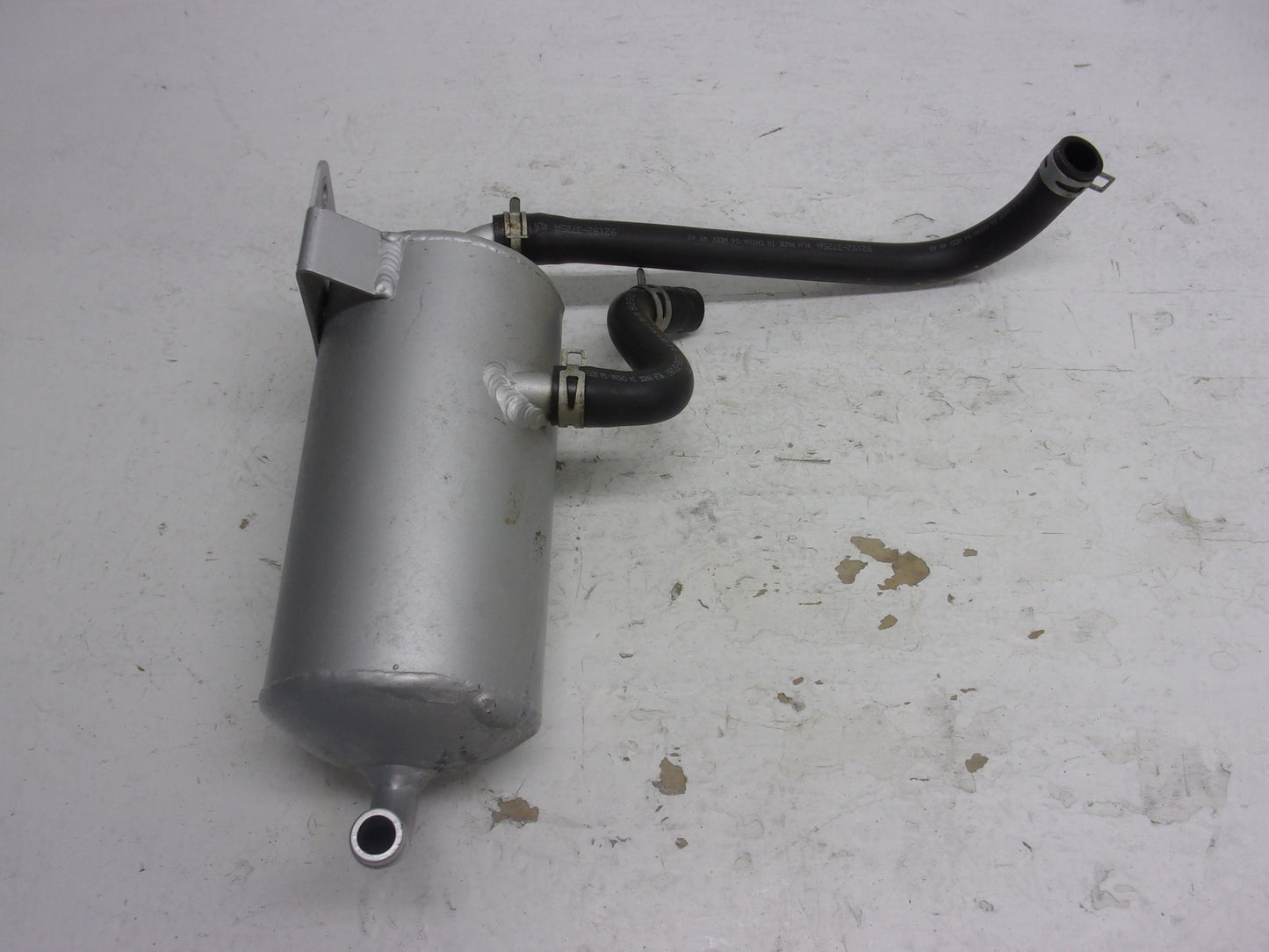 Kawasaki Jet Ski 2004-2017 STX-12F/15F Ultra OEM Oil Tank Assembly # 52001-3738