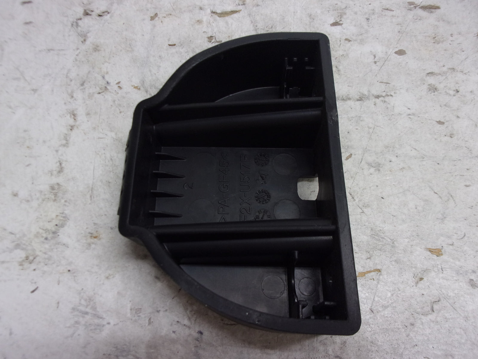 Yamaha WaveRunner 2015-2020 VXR VX GP OEM Lid Lock Hook Part# F2X-U517F-00-00