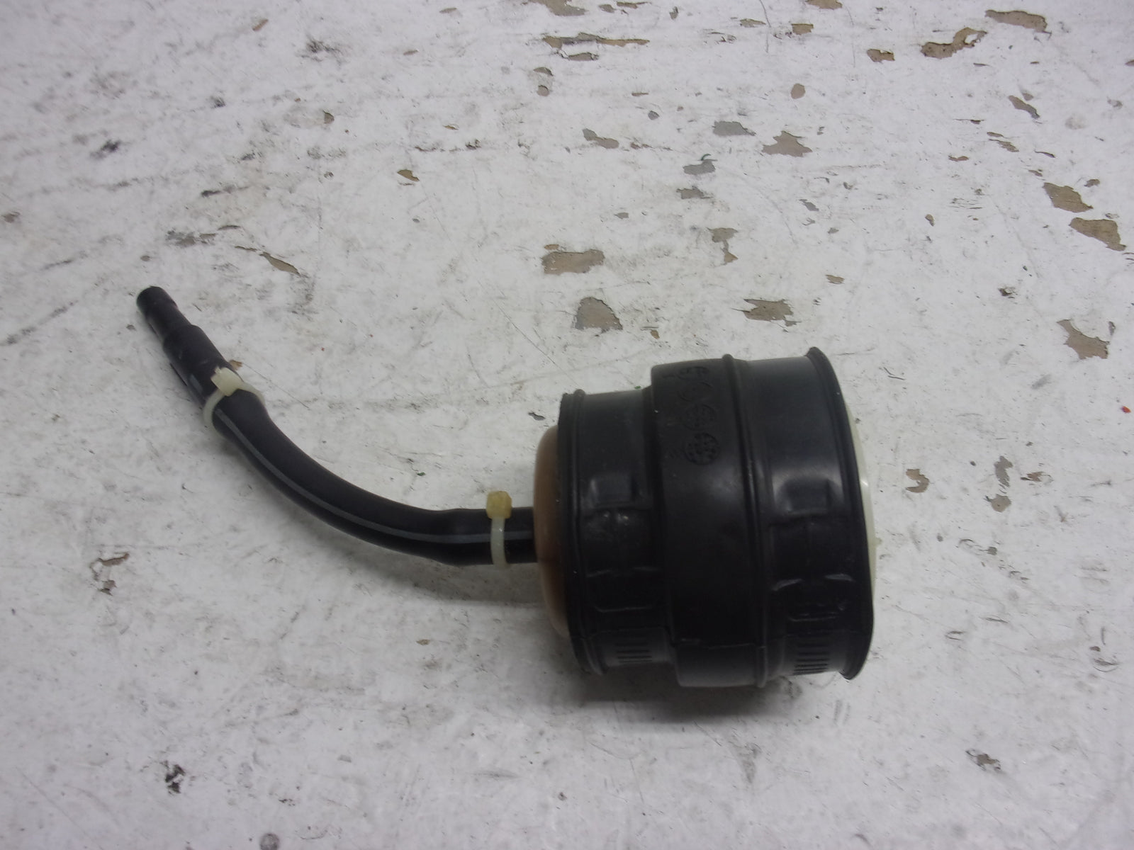 Kawasaki Jet Ski 1999-2005 Ultra 130/150 OEM Fuel Filter & Tube # 92191-3832
