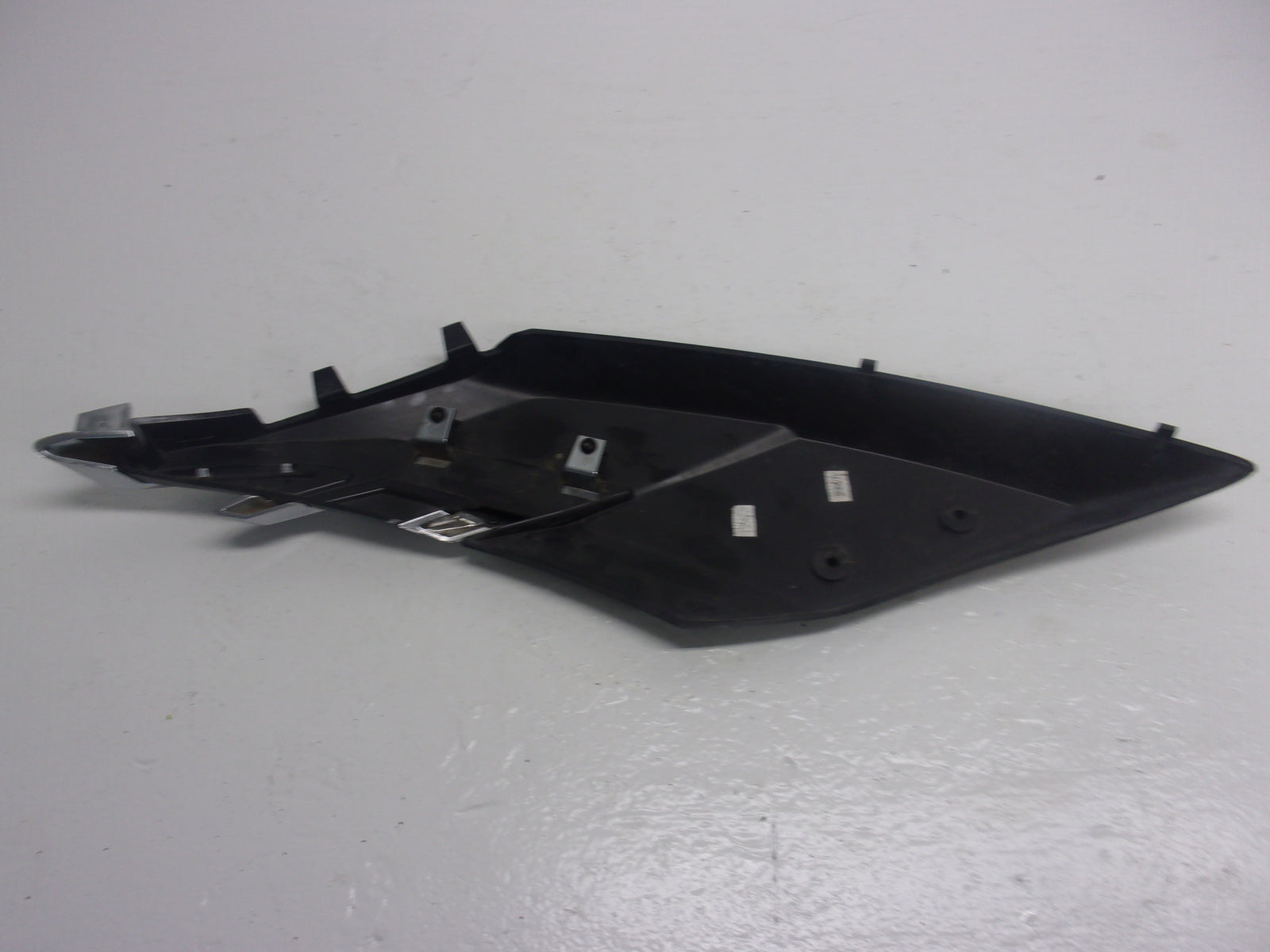 Yamaha WaveRunner 2012 FX Cruiser SHO1.8 L OEM RH Rear Cover # F2S-U890N-10-00