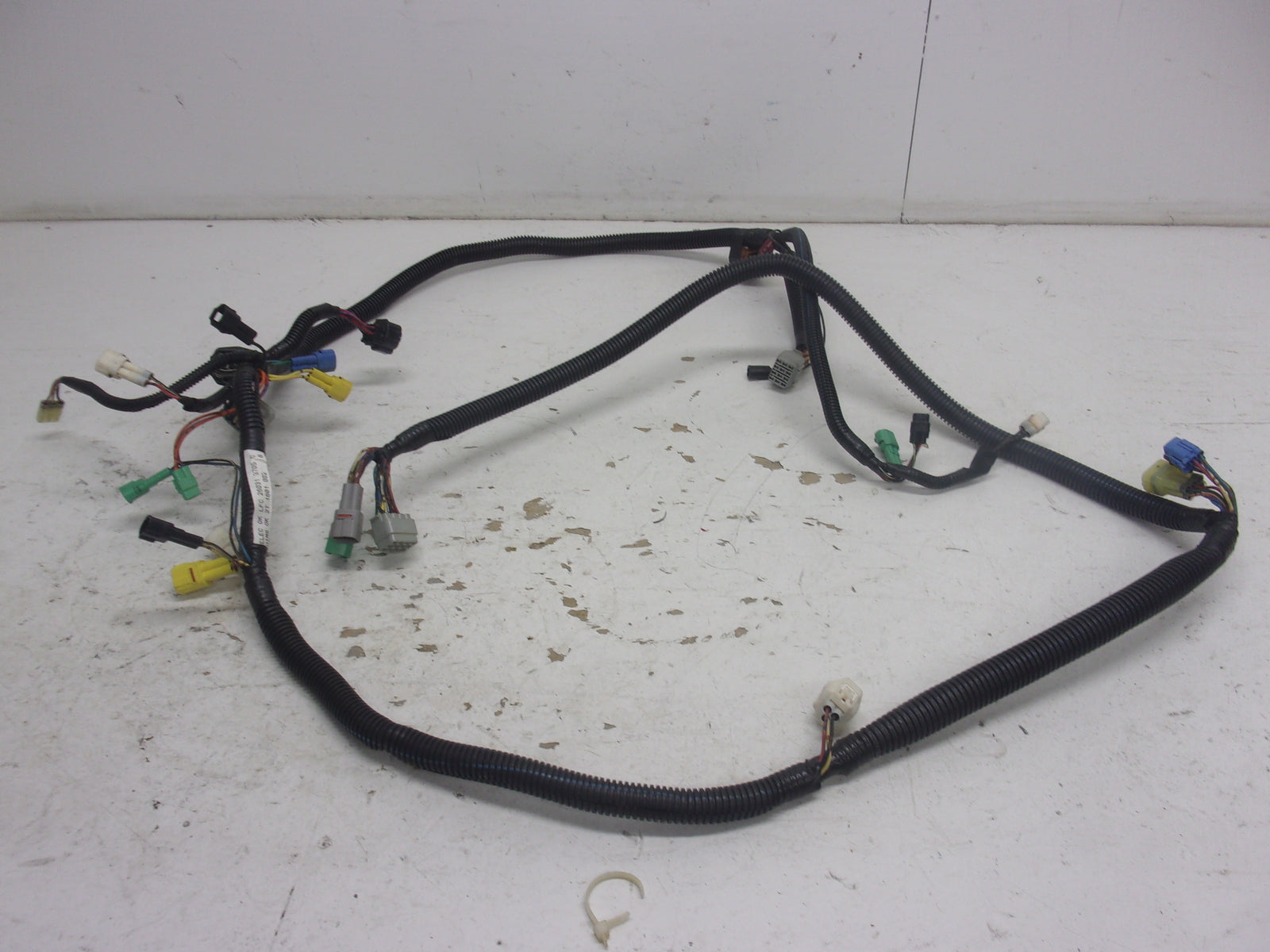 Kawasaki Jet Ski 2003-2005 Ultra 150 OEM Main Wire Harness Part# 26031-3705