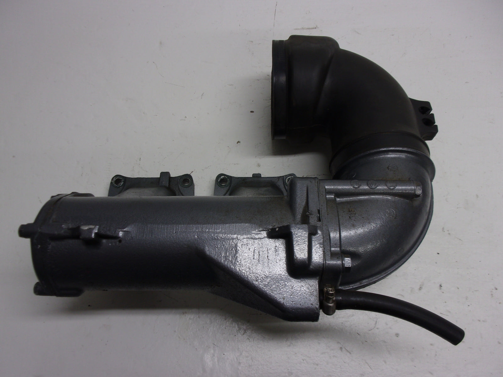 Yamaha WaveRunner 1995 VXR 650 OEM Exhaust Manifold + Joint # 6R7-14711-01-9M