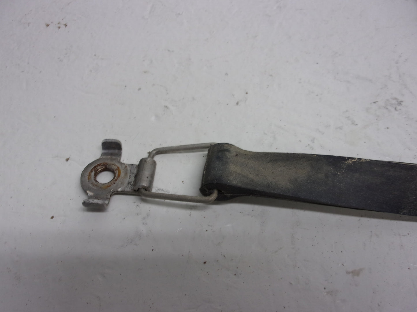 Kawasaki Jet Ski 1992-1997 750 SX SXI OEM Fuel Tank Band Set Part# 92072-3763