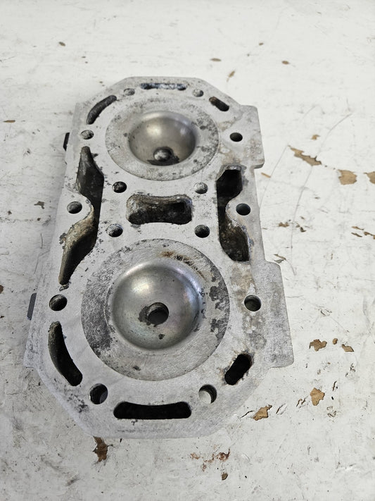 Kawasaki Jet Ski 1991-1995 650 Jet Mate X2 TS SC Silver Cylinder Head 11001-3716