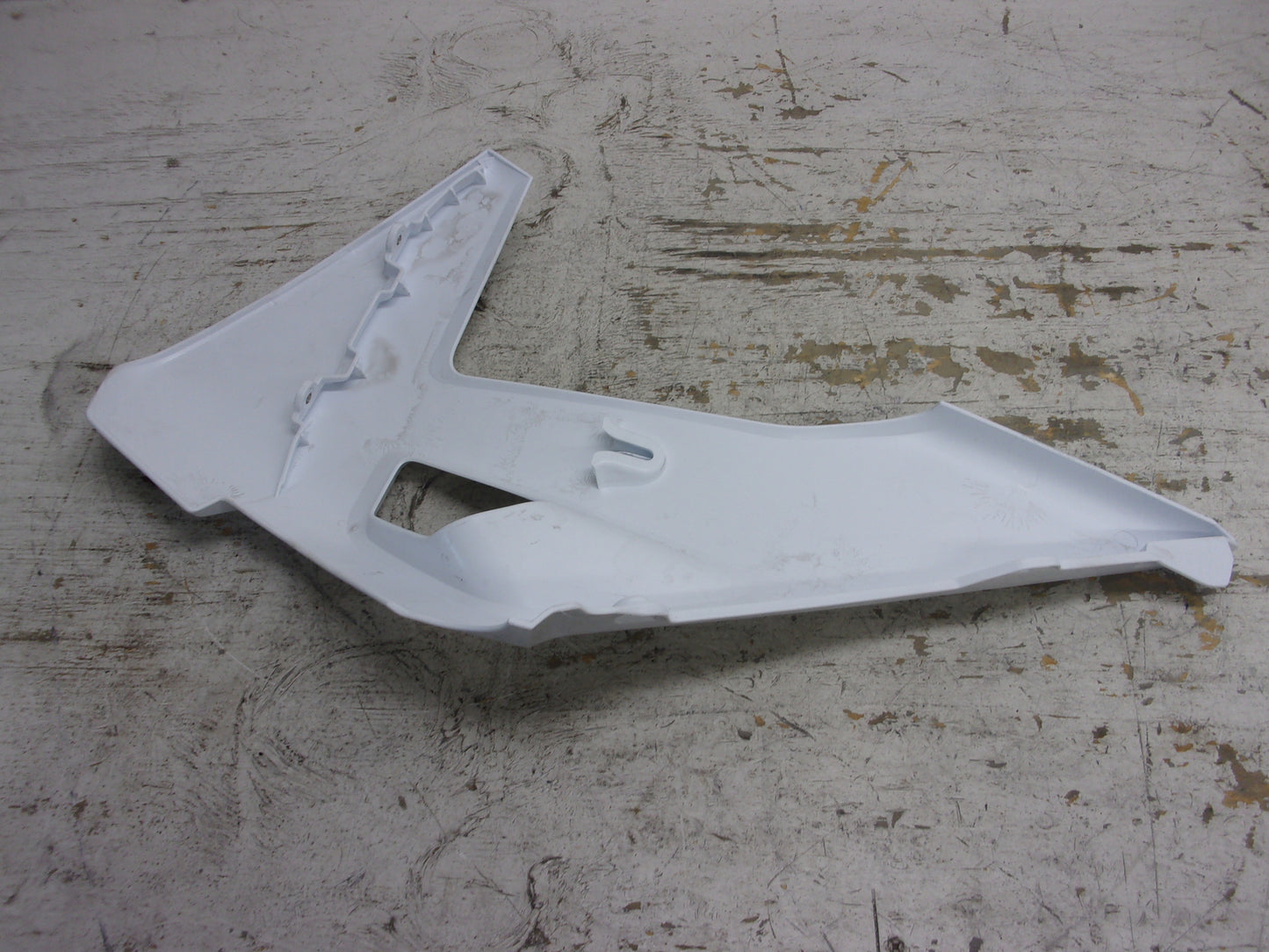 Husqvarna 2019-2020 FC FS FX TC TX OEM White LH Spoiler Part# 2510805400028B