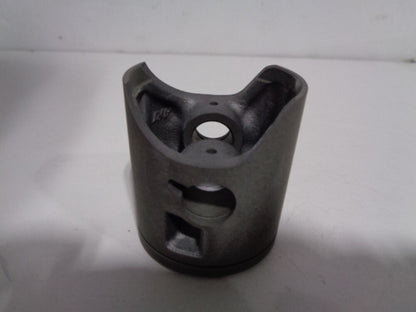 Suzuki Dirt Bike 1998-1999 RM-125 Standard Size OEM Piston suzuki 12110-36E30-0F