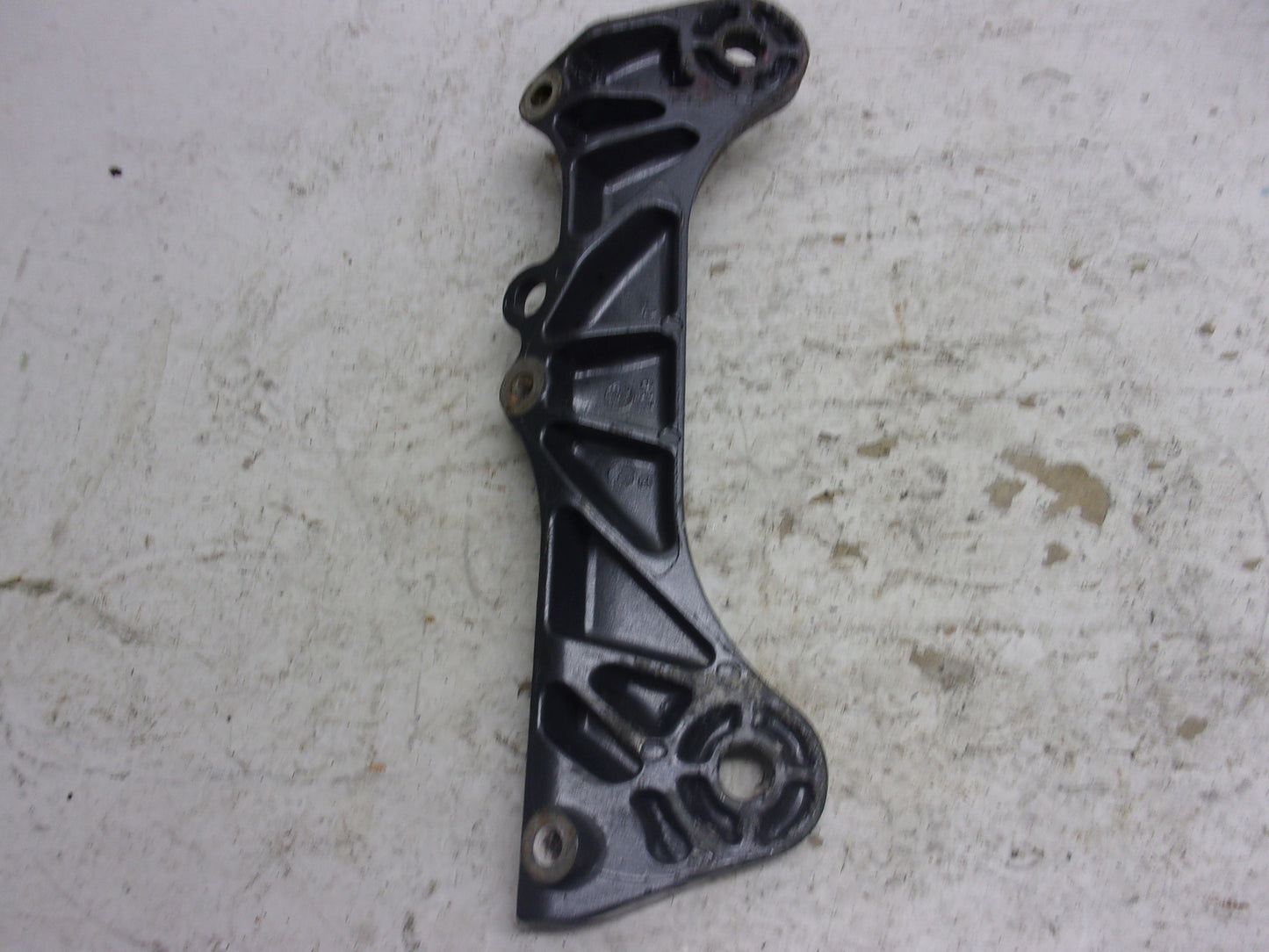 Yamaha Waverunner 1990-1998 WR WVT WB VXR OEM Engine Bracket # 6R7-21425-00-94