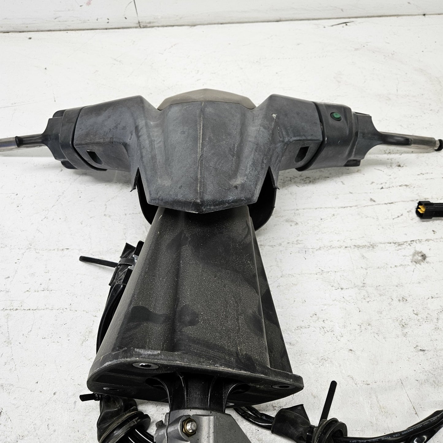 Yamaha Waverunner 2015-2018 EX VX VXS OEM Complete Handlebar # F2X-61400-00-00