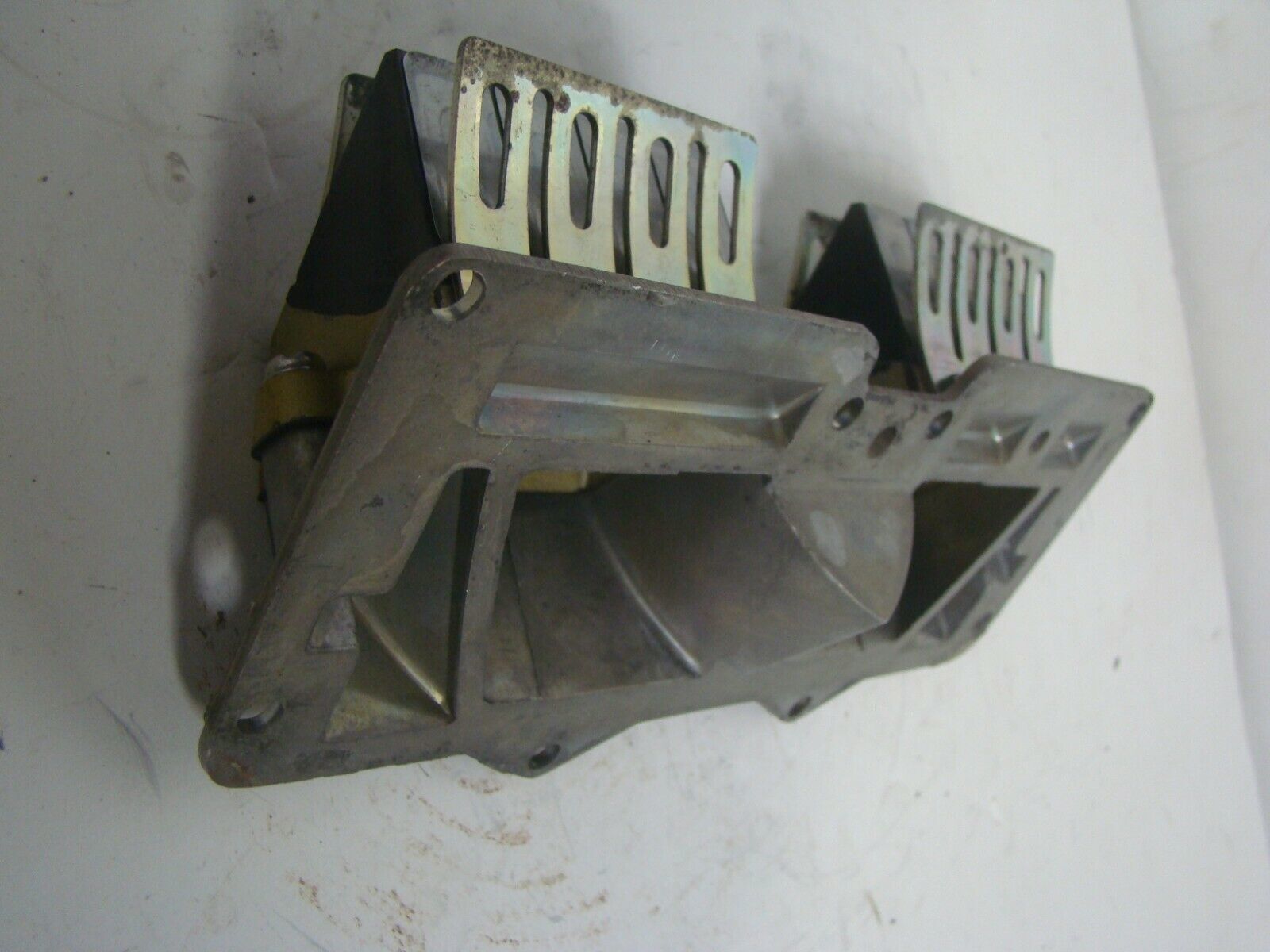 Yamaha 95-1997 Waverunner III Super Jet FX1 700 Intake Manifold 61X-13641-01-94