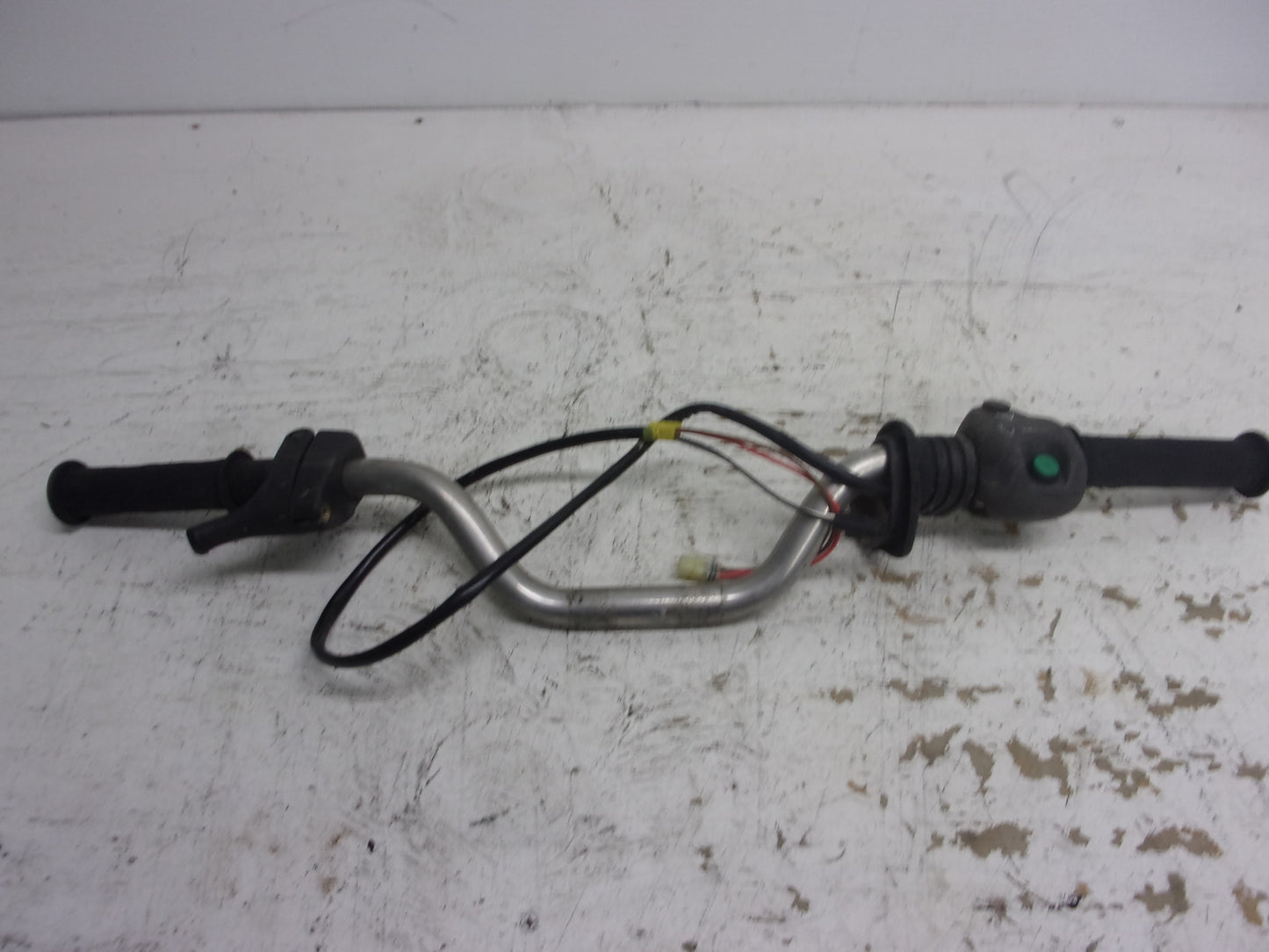 Yamaha WaveRunner 1996-1998 WVT GP WRD WR Complete Handlebar GJ1-U1552-02-00