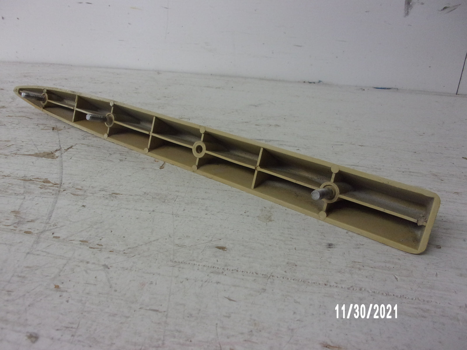 Sea Doo Bombardier PWC 1994 XP OEM Beige Left Sponson Part# 292000006