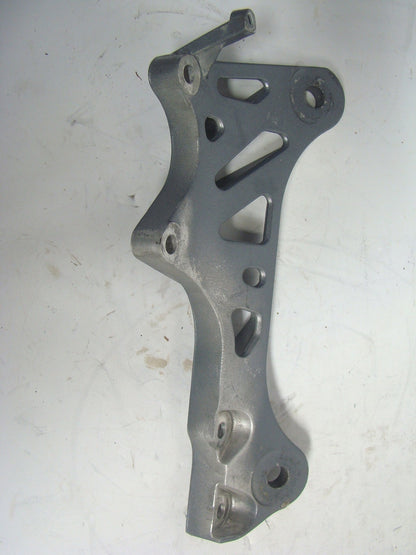 Yamaha Waverunner 2004 XL 700 Front Upper Engine Bracket Part# 6R7-21415-01-00