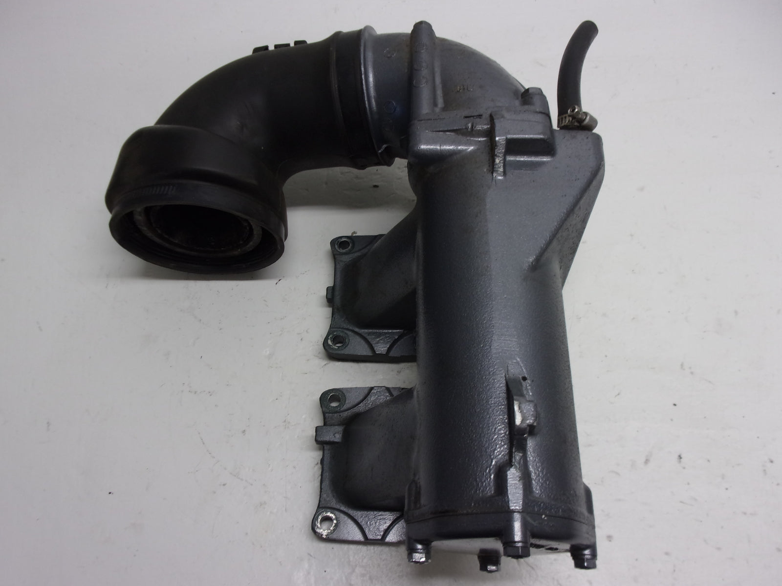 Yamaha WaveRunner 1995 VXR 650 OEM Exhaust Manifold + Joint # 6R7-14711-01-9M