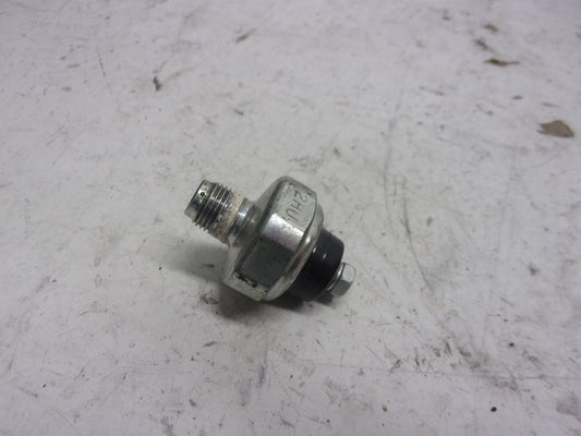 Yamaha Waverunner 2002-2021 VX V1 FX HO OEM Oil Pressure Sensor 68V-82504-00-00