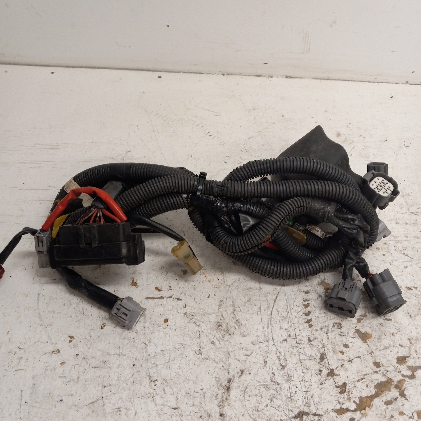 Honda Aquatraxx 2002-2003 F-12 F-12X OEM Frame Wire Harness Part# 32100-HW1-680