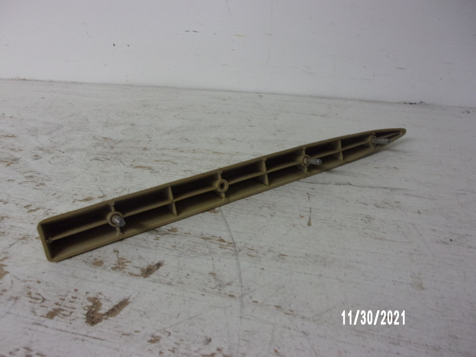 Sea Doo Bombardier PWC 1994 XP OEM Beige Left Sponson Part# 292000006